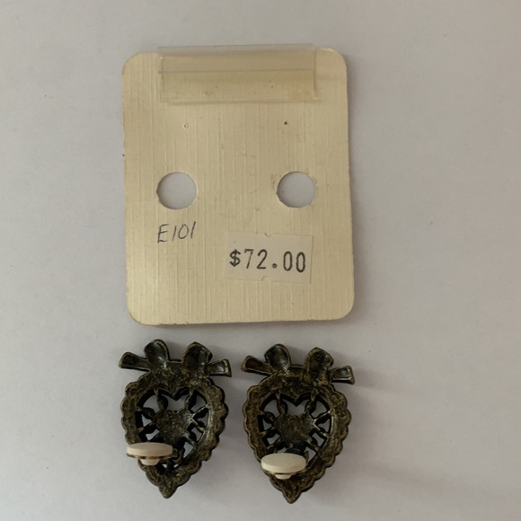 SWEET ROMANCE heart earrings w/ crystal embellishment & bow details. Clip-on - Picture 6 of 6